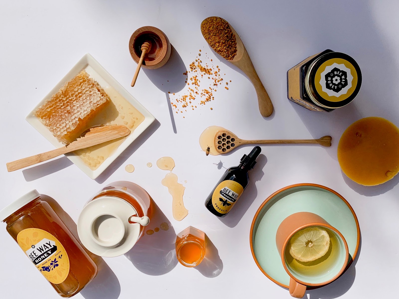Bee Way Honey Pollination - Image 1